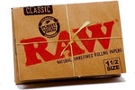 Load image into Gallery viewer, RAW Classic 1 1/2 Size Rolling Papers - 33 Count (Pack of 25) | 1 Box
